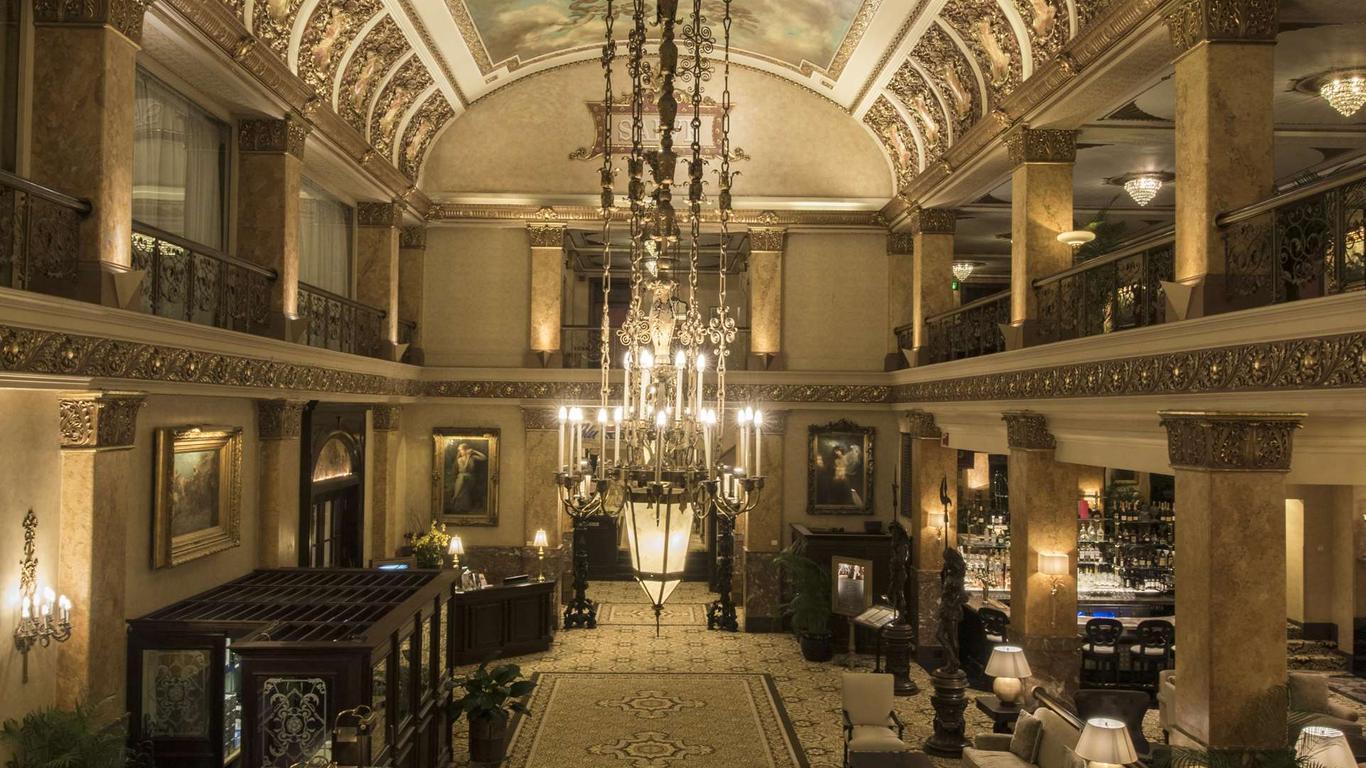 The Pfister Hotel ₹ 9,816. Milwaukee Hotel Deals & Reviews - KAYAK