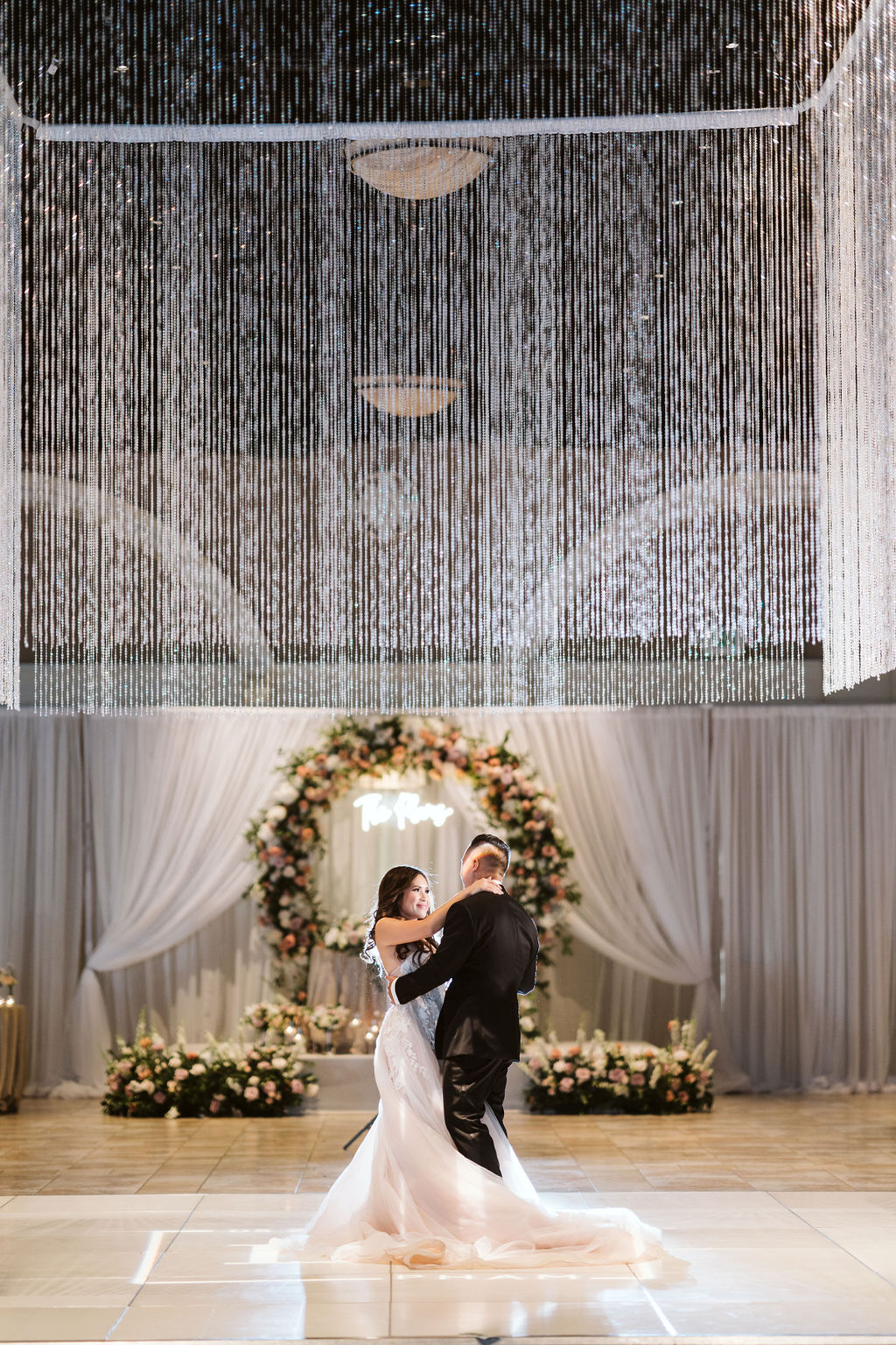 chandelier first dance 