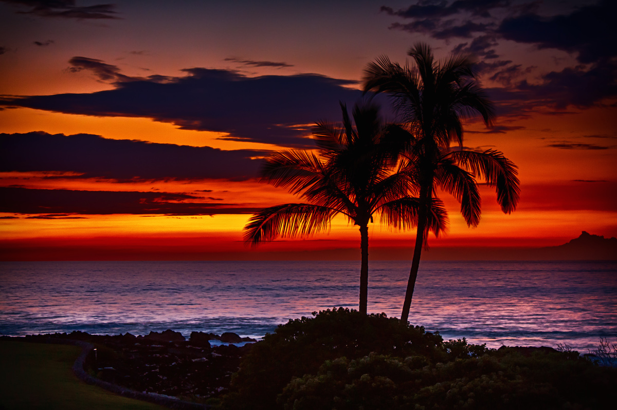 picturesque sunset in Hawai
