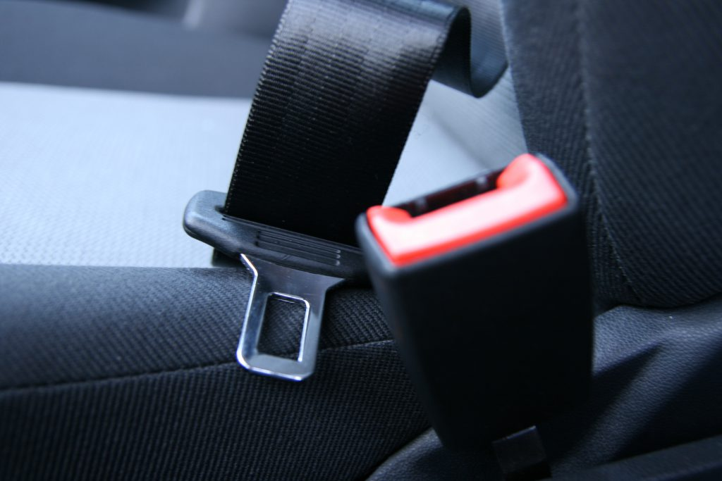 Save on Seat Belt Buckle Replacement: Expert Repairs with MyAirbags