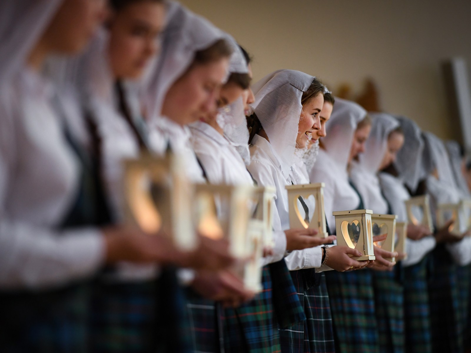 Gils of Catholic Schools: Scholarships for 8th Graders in Catholic High Schools in the US