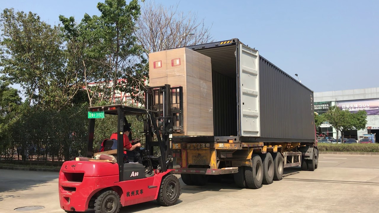 Bốc xếp hàng hóa là nhu cầu cần thiết cho thị trường             