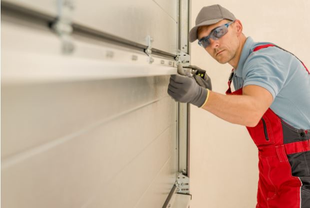 How Much to Fix Garage Door