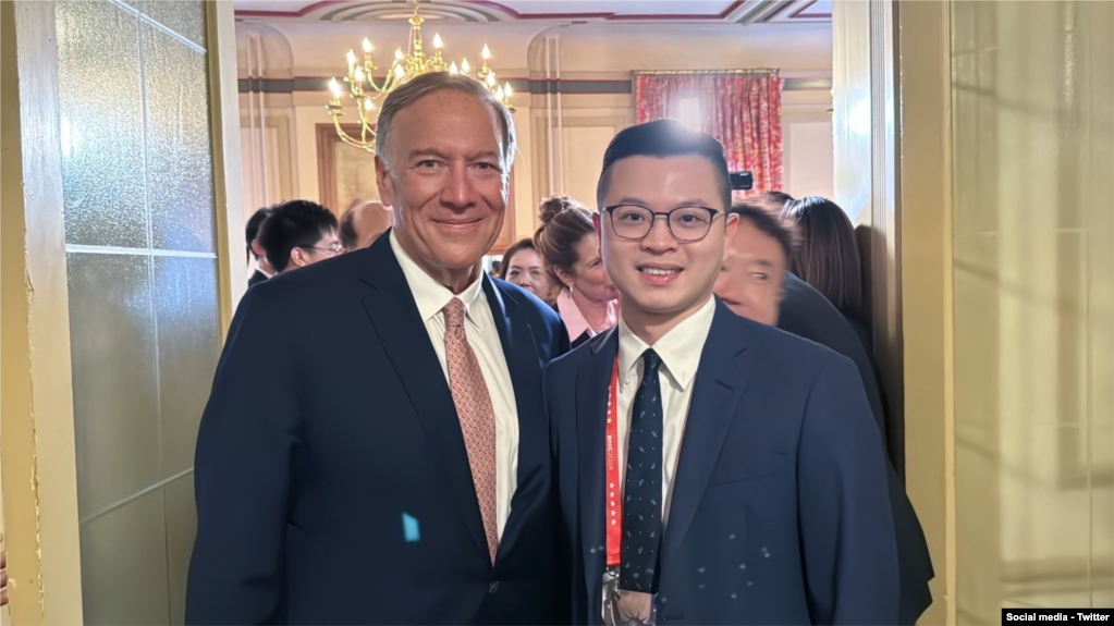 台湾国民党智库副执行长凌涛2024年7月16日与前国务卿蓬佩欧合影。(来自台湾国民党X账号)