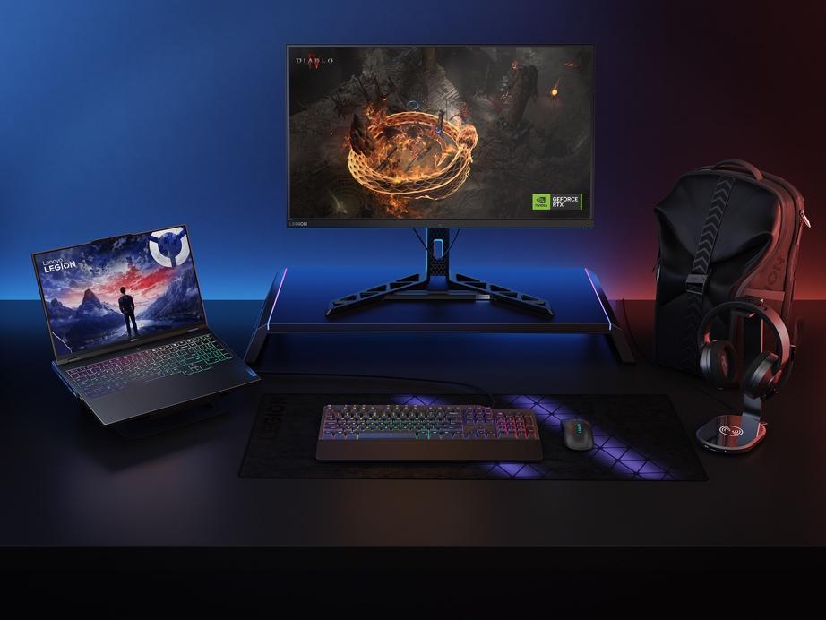 A computer desk with a computer and a keyboard

Description automatically generated