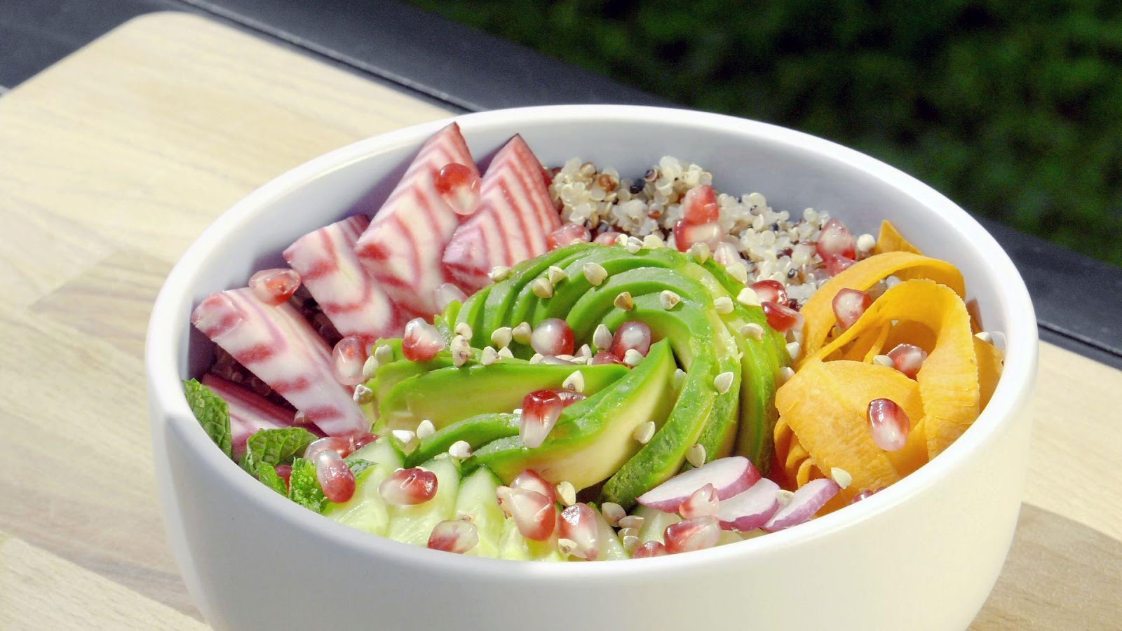 Une image contenant salade, nourriture, plat, ingrédient

Description générée automatiquement