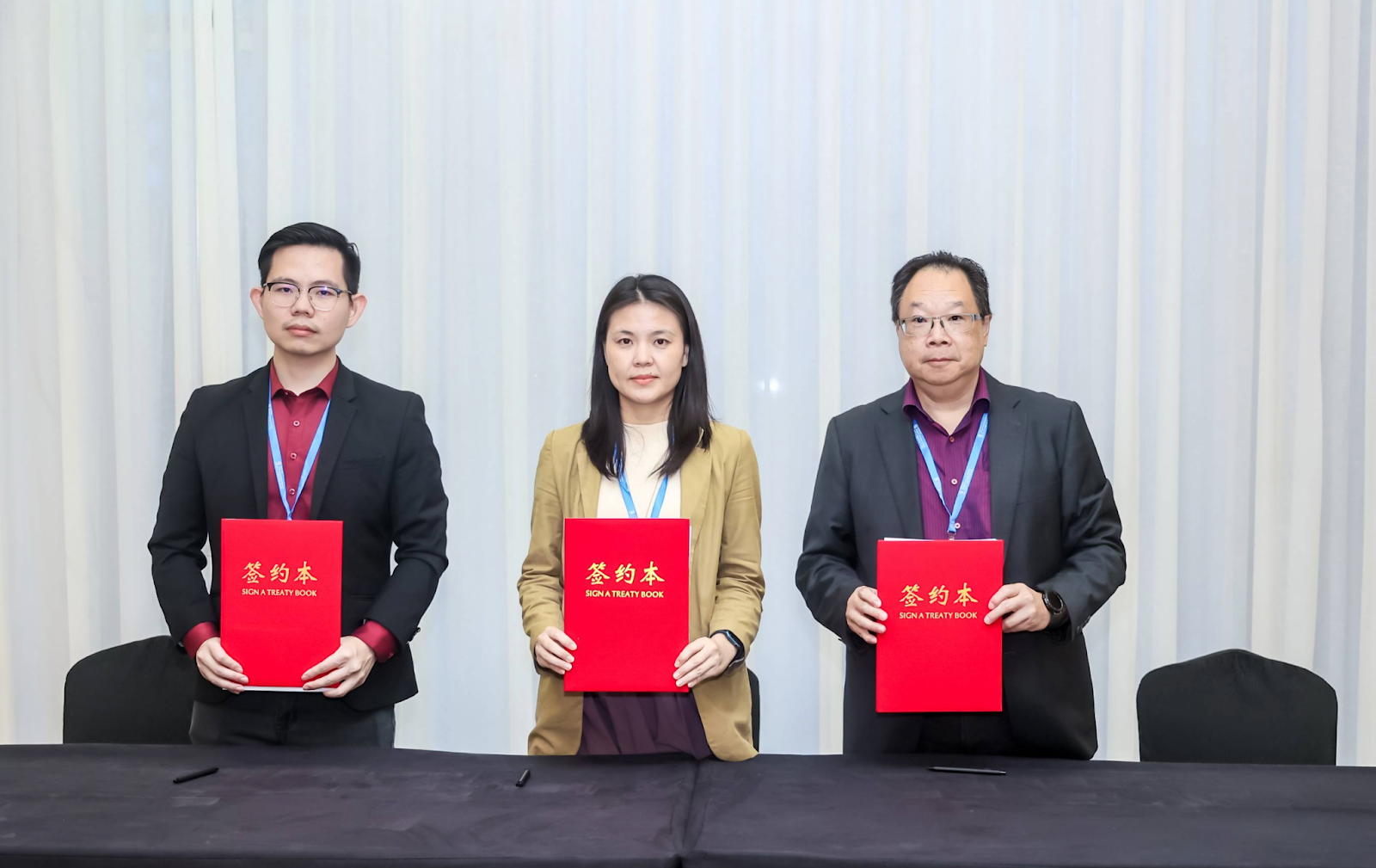 Communication 21 Media Group Signs Tripartite MOUs with Shenzhen OCTF Group and Key Industry Partners