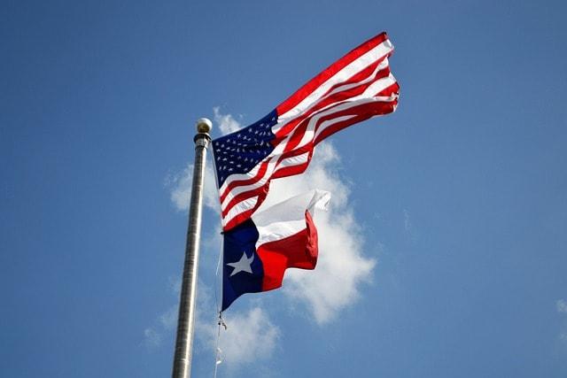 texas flag, american flag, to show concept of ACU students in recovery