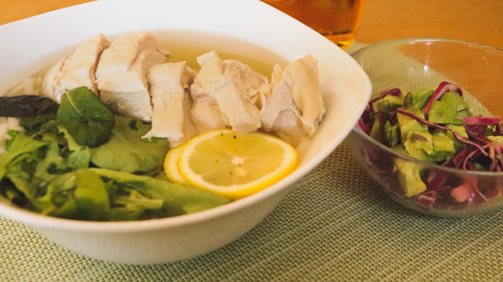 暑い日にぴったり「鶏レモン冷やし麺」