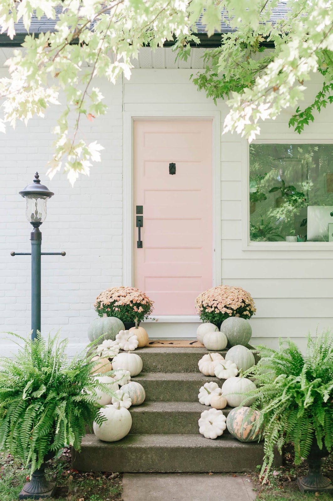 Front Porch Colors to Boost Curb Appeal