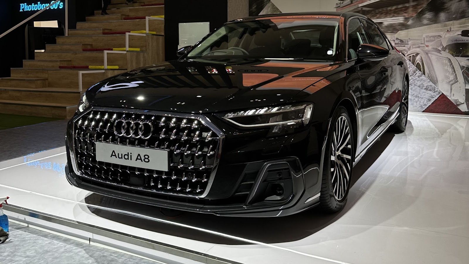 Booth Audi

