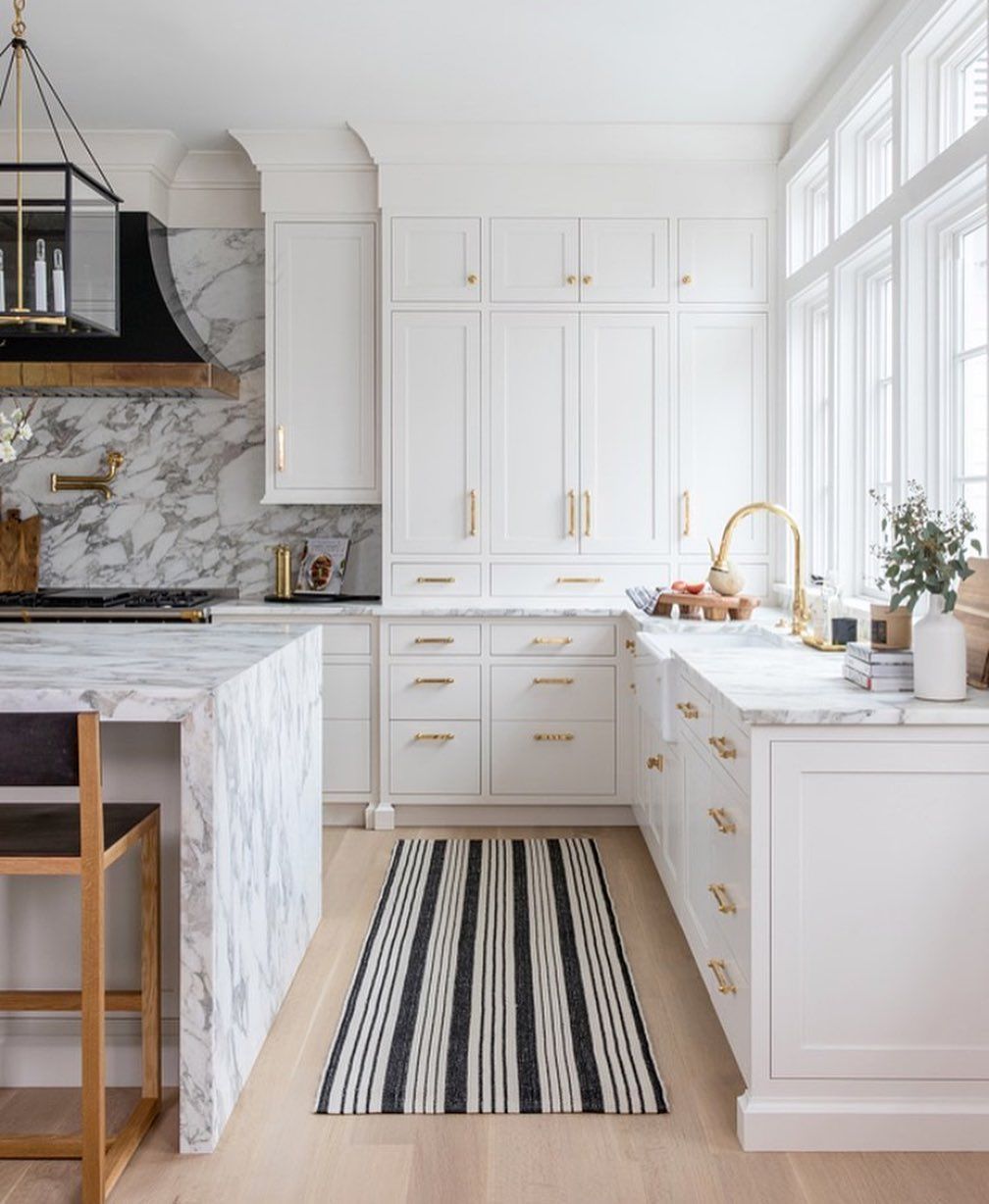 scoutandnimble's Instagram profile post: “Lovely details in this kitchen by  @the_brothers_stonington & … | Kitchen interior, Interior design kitchen,  Home kitchens