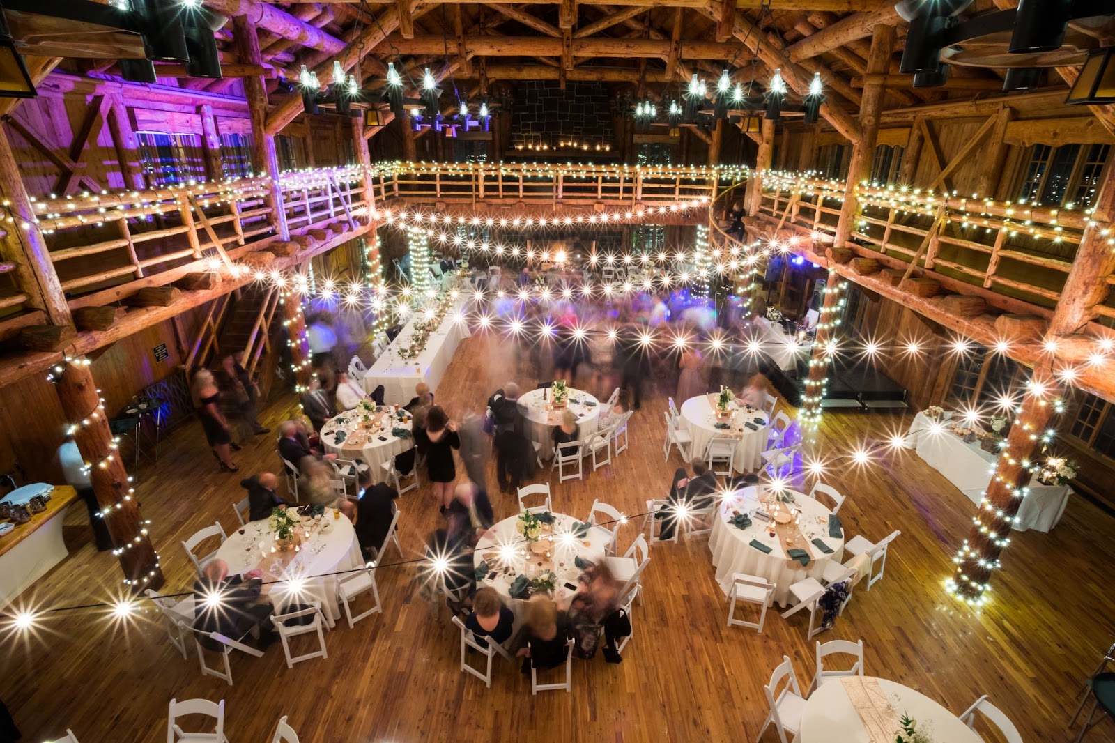 barn venue ceremony