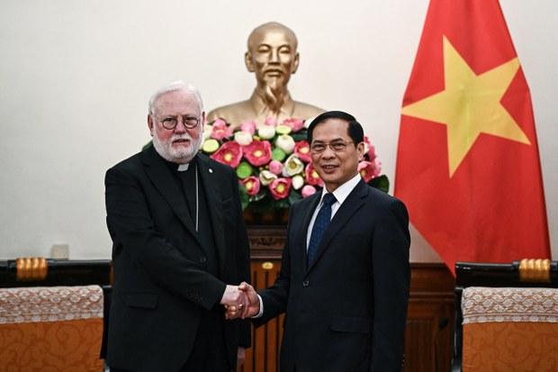 Bộ trưởng Ngoại giao Tòa thánh Vatican bắt đầu chuyến thăm Việt Nam