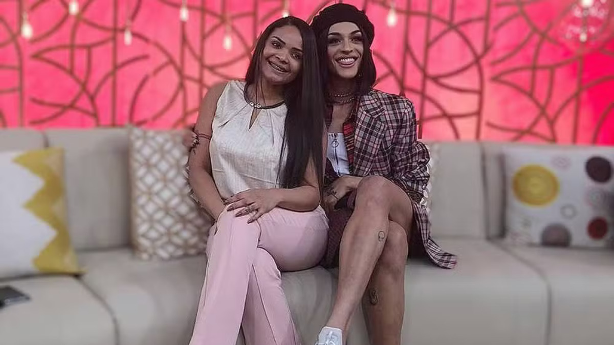 Pabblo Vittar e sua gmea Phamella