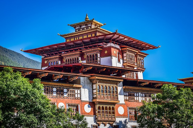 Palace in Bhutan - Bhutan’s Architectural Heritage and Cultural Diversity - image 1