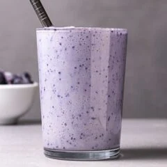 Vegan Blueberry Smoothie