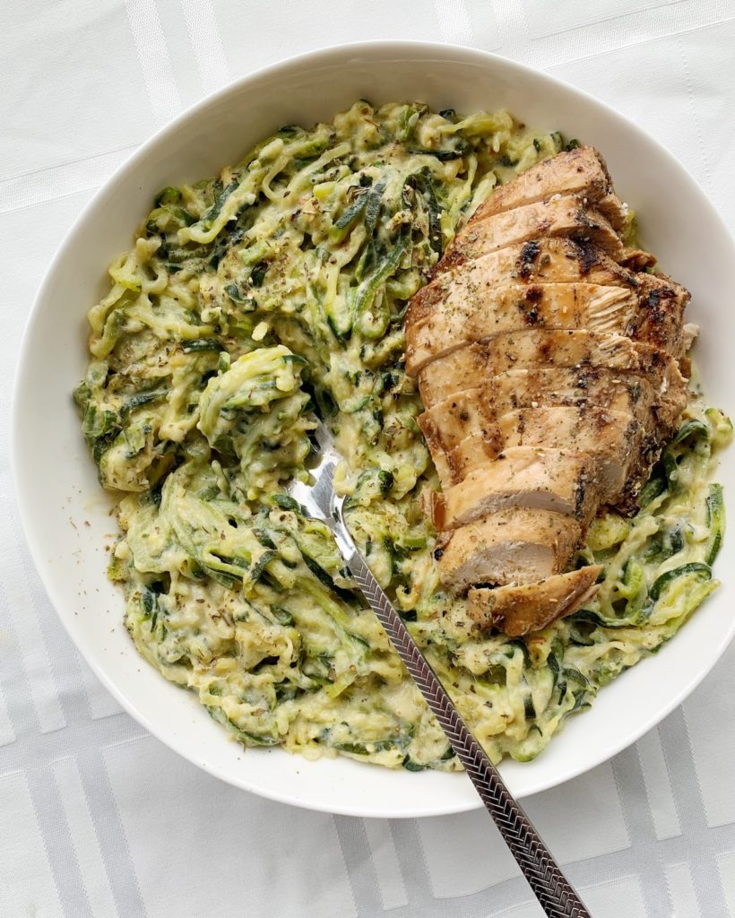 Creamy Alfredo Zoodles and Chicken