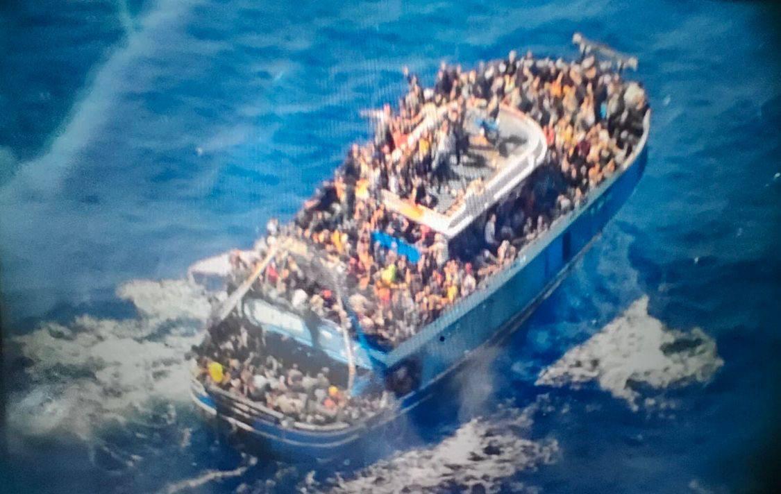 افشاگری آژانس حفاظت از مرزهای اروپا برای غرق شدن کشتی حامل پناهجویان در یونان