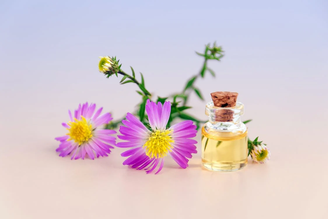 cara menyimpan parfum Berapa Lama Parfum Bisa Disimpan?