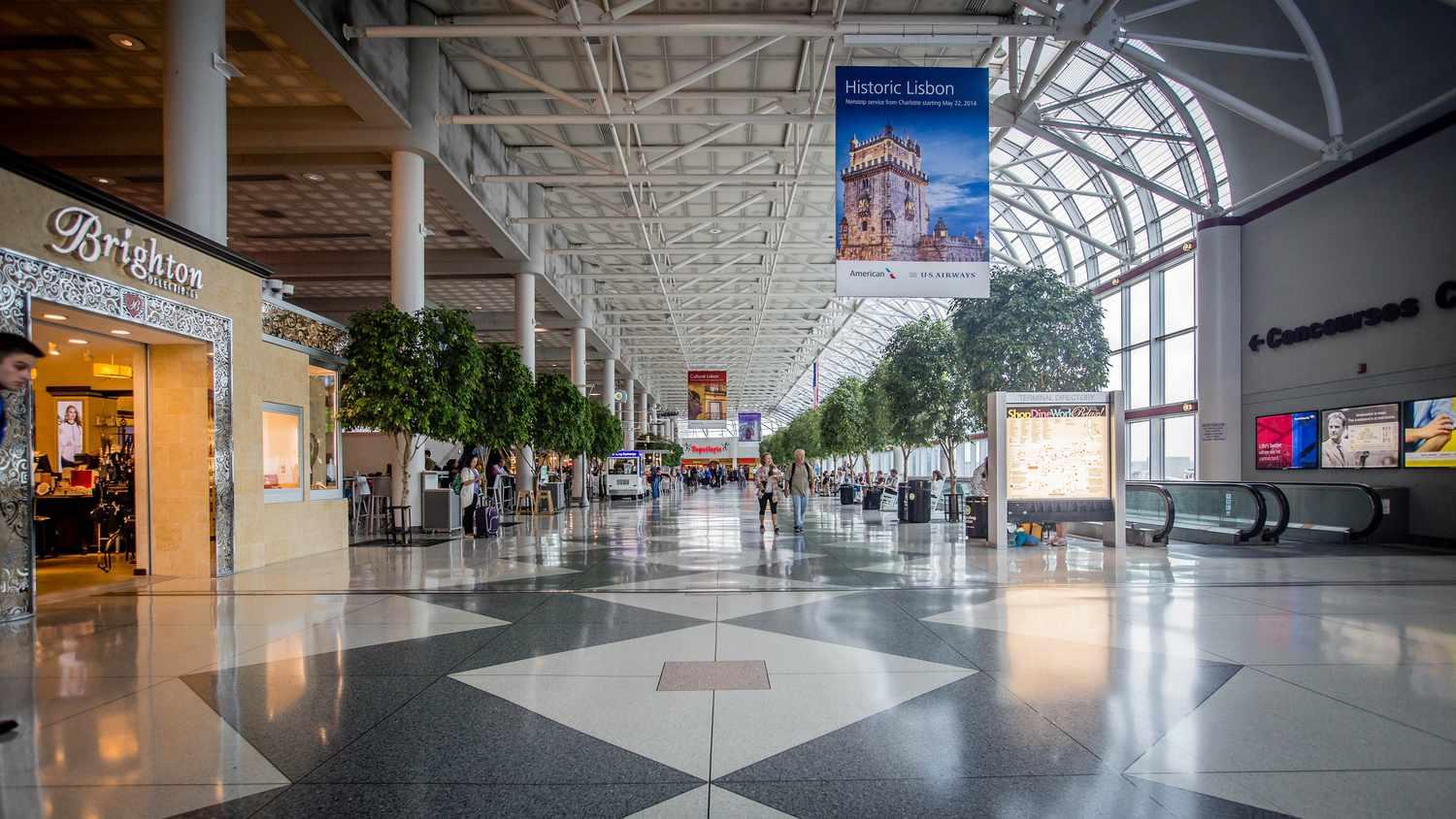 Charlotte-Douglas International Airport Guide