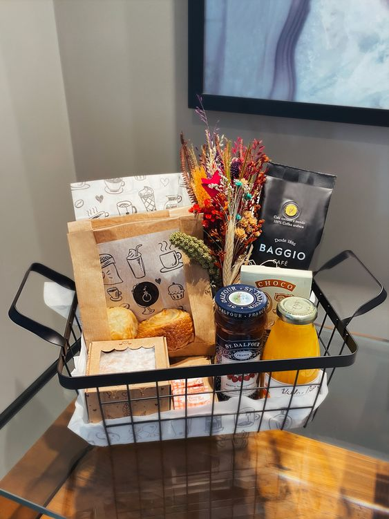cesta de café da manhã