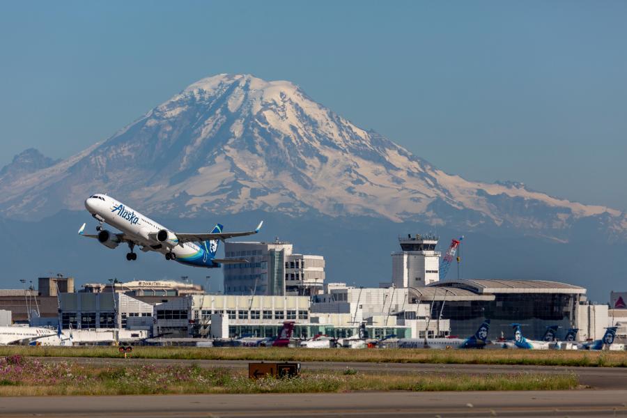 Flight Status | Port of Seattle