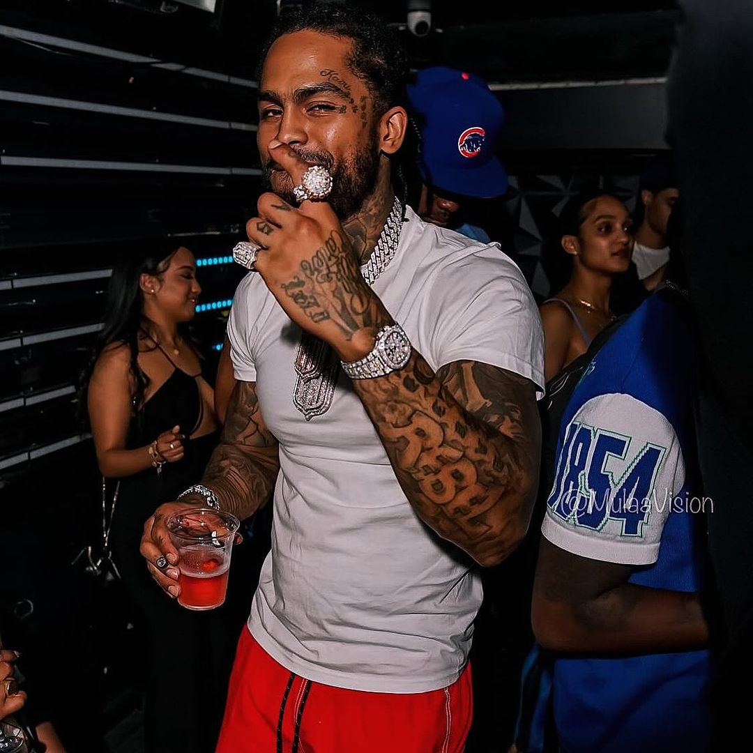 Dave East Accessories
