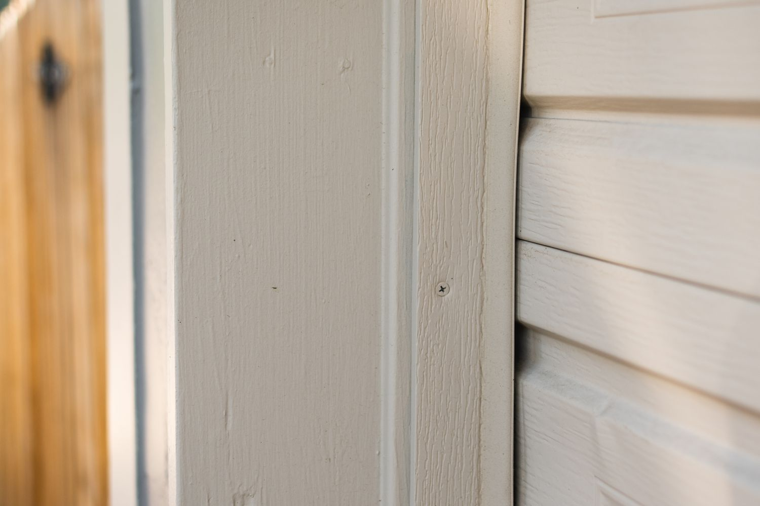 sealing sides of garage door