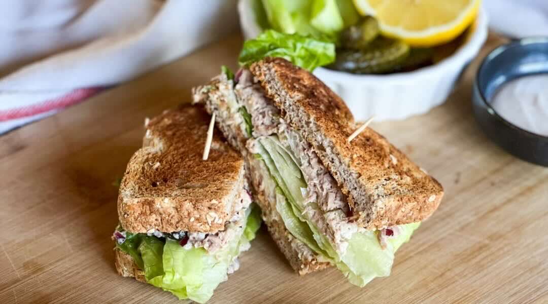 Easy Tuna Salad Sandwich