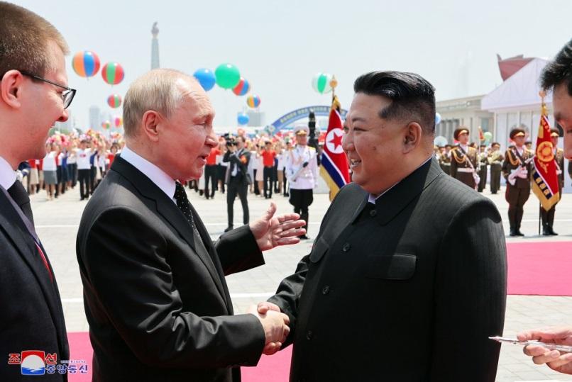 Historic Event Demonstrating Friendship, Unity and Genuine Relations of Comrades-in-Arms between Peoples of DPRK and Russia