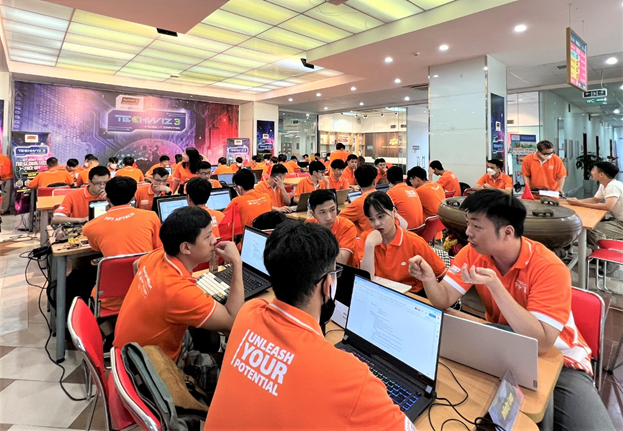 Tương lai của ngành lập trình tại Việt Nam năm 2023 | VTV.VN