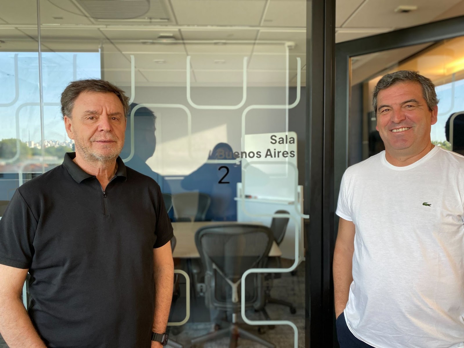 como estamos revolucionando o mercado de transações de bens únicos na América Latina