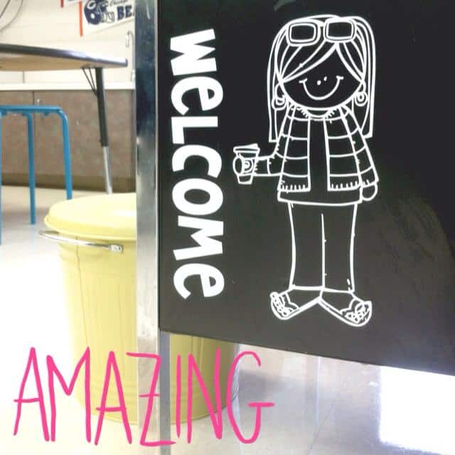 Looking for some classroom DIY ideas that you can create with your Silhouette Cameo?! Head on over to check out these back to school silhouette projects, classroom décor designs and classroom organization ideas! Plus, learn how to cut letters for your bulletin board using any font from your computer and your Cameo!