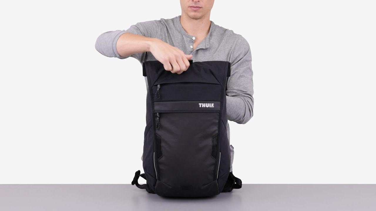 Thule Paramount commuter backpack 18L black