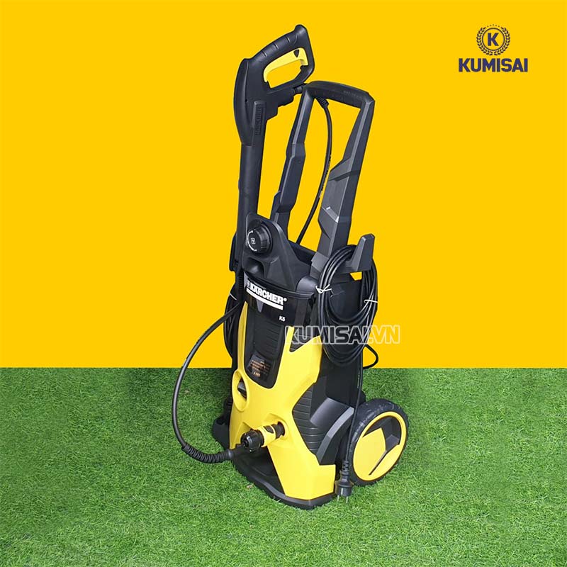 Máy rửa xe Karcher K5 nhận được nhiều phản hồi tích cực từ người dùng