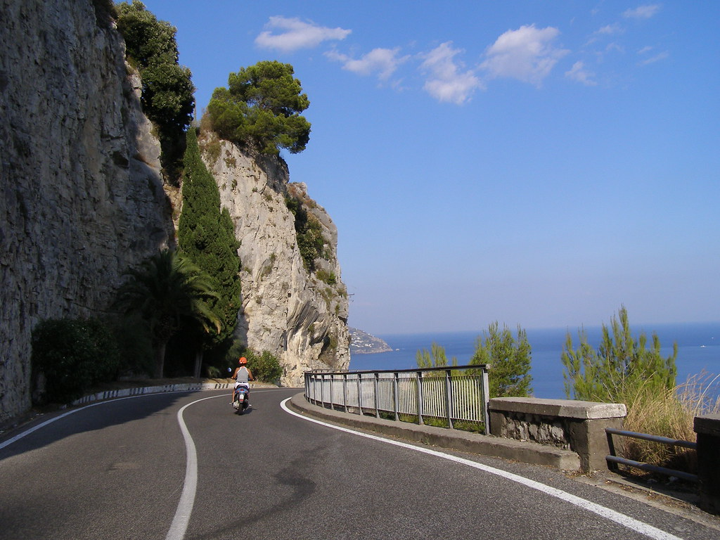 Odd-Even numbered plate restrictions are there in Amalfi.