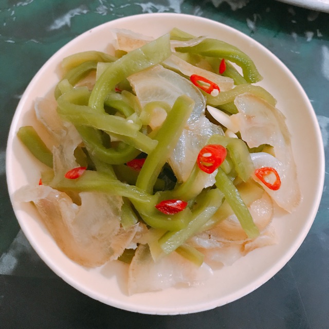 Gân bò muối rau tiến vua