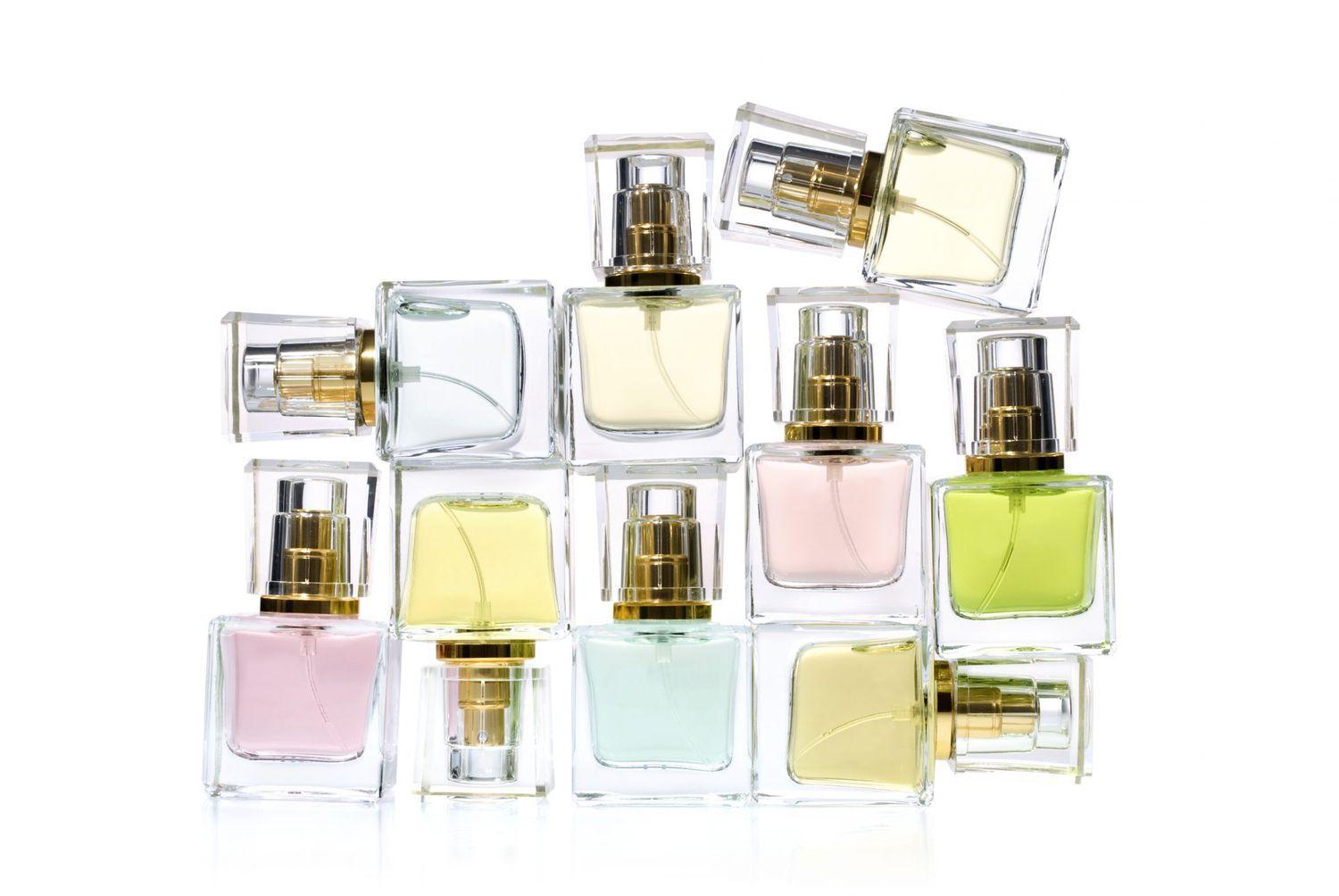 Finally! The Difference Between Perfume, Eau de Parfum, And Other Fragrances  Explained