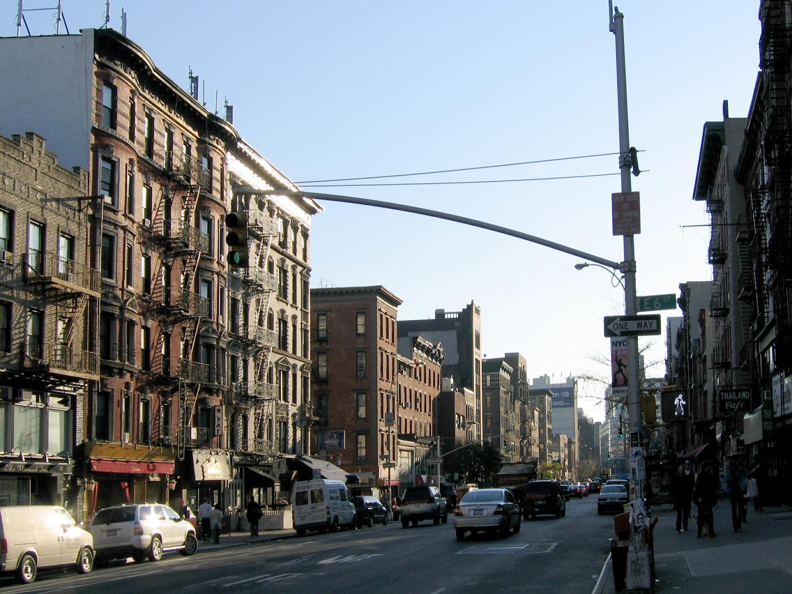 East Village, Manhattan - Wikipedia