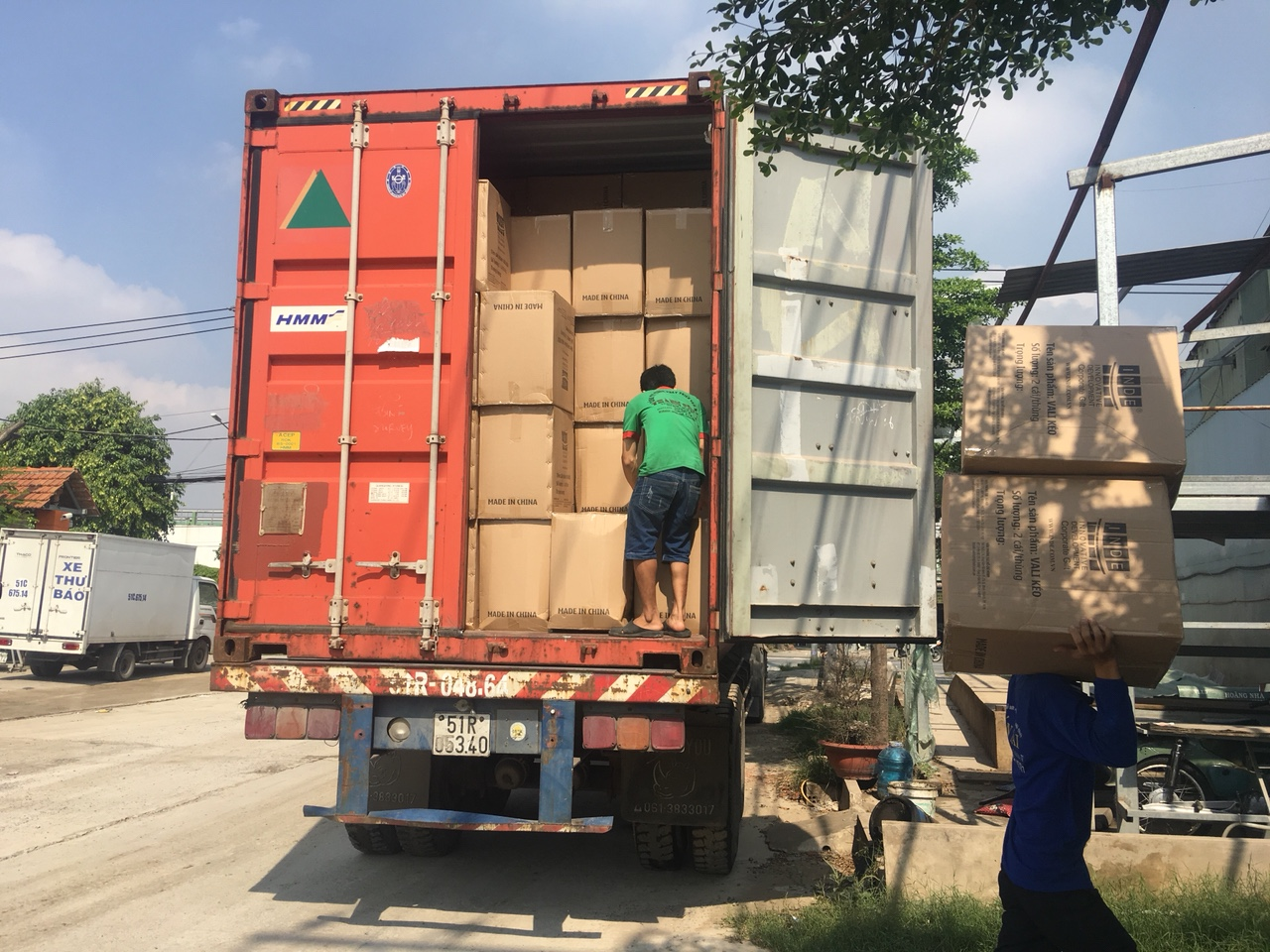 Dịch vụ bốc xếp thủ công