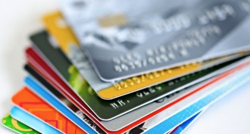phí chuyển đổi trả góp standard chartered