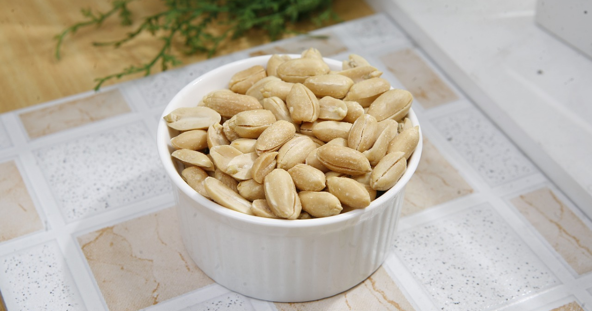 Blanched Peanuts