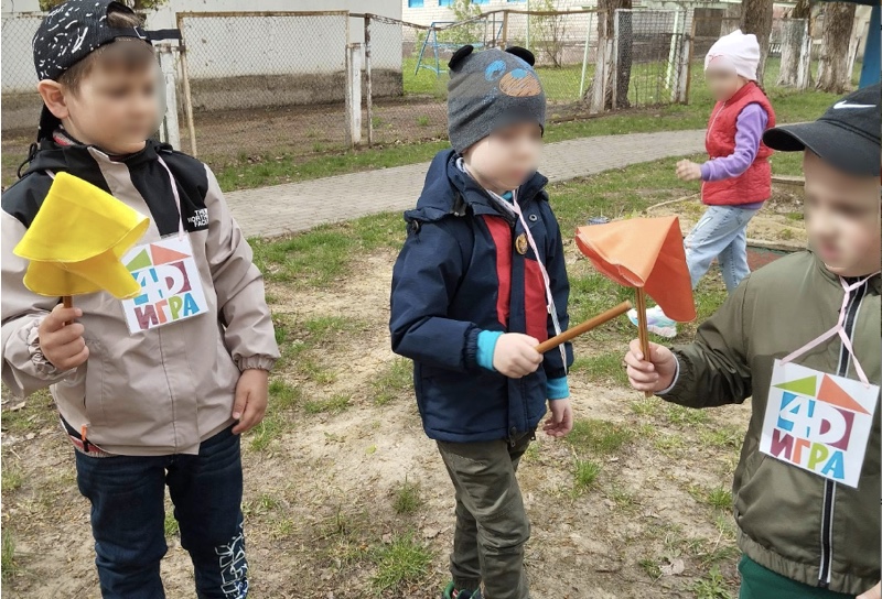 «Палочки-передавалочки» — игра для детского сада на свежем воздухе