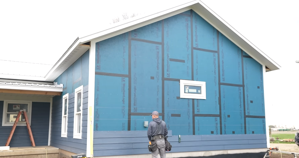 DIY vs Vinyl siding