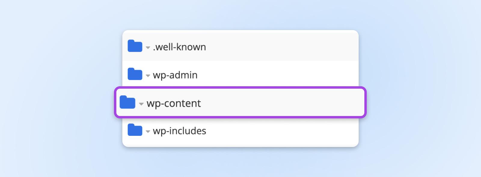 Carpeta wp-content que contiene archivos de WordPress resaltados en azul en la lista del directorio FTP.
