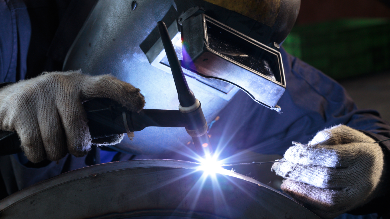 MIG Welding (GMAW).