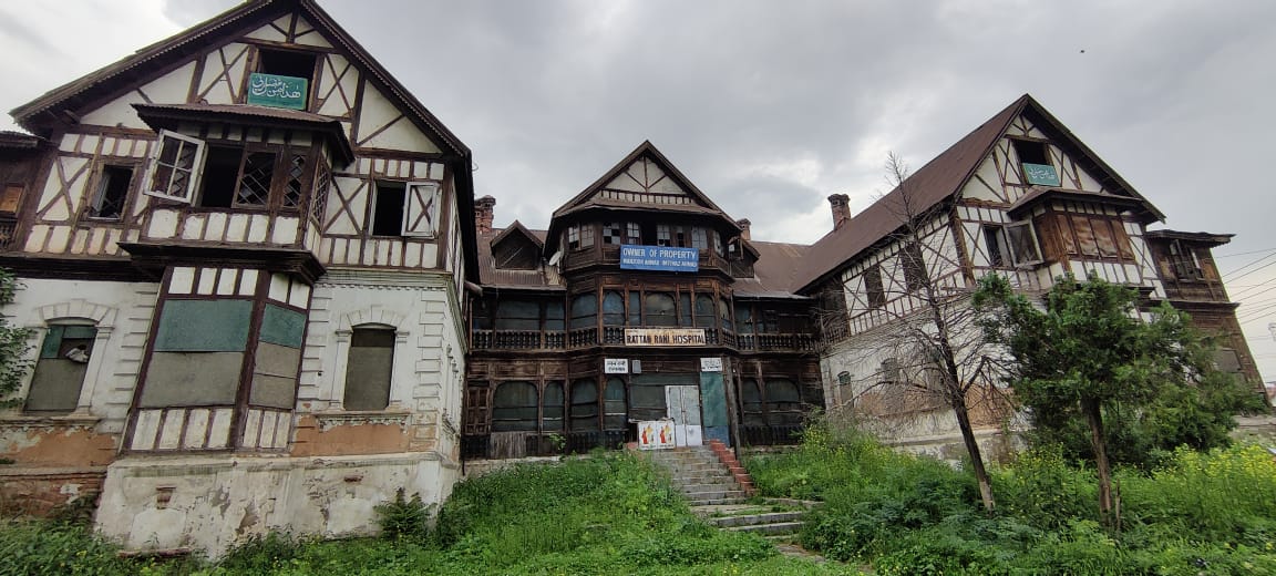 Traditional Building Techniques Used in Kashmir's Vernacular Architecture - image 1