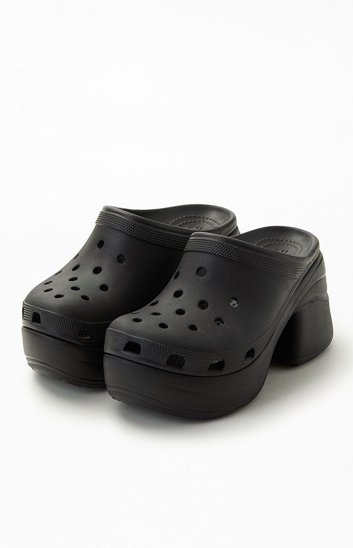 black croc heels