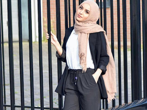 Hijab Fashion: Bridging Fashion and Faith